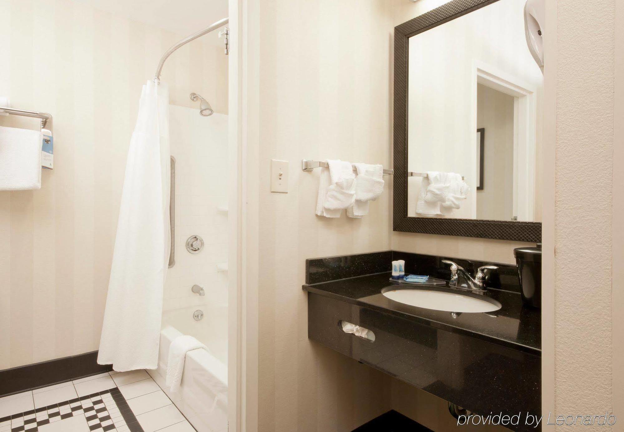 Fairfield Inn & Suites Hattiesburg / University Kültér fotó