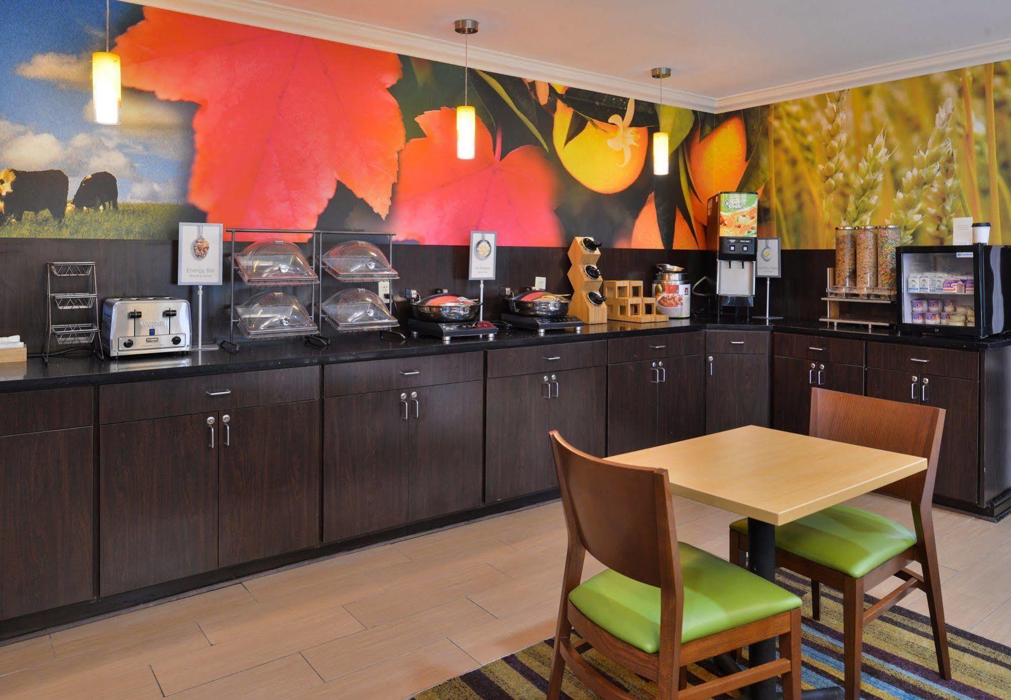 Fairfield Inn & Suites Hattiesburg / University Kültér fotó